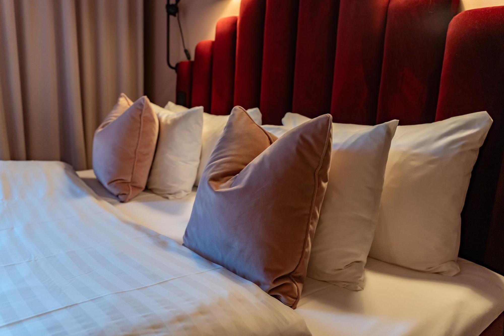 Quality Hotel Carlia Uddevalla Esterno foto